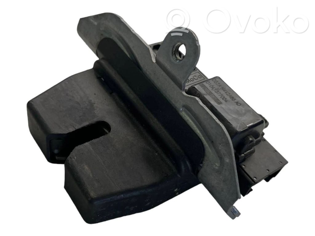 Ford Turneo Courier Tailgate/trunk/boot lock/catch/latch 