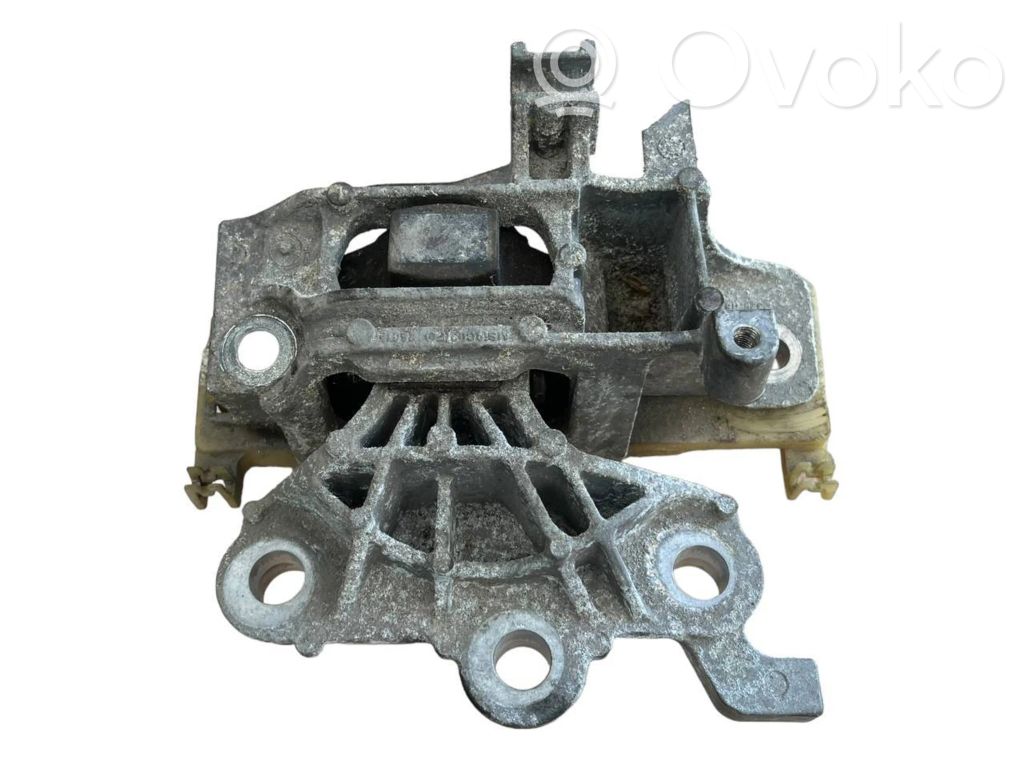 Engine mount bracket   39215290