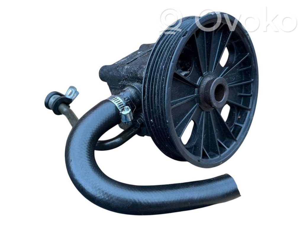 Volvo XC90 Power steering pump 