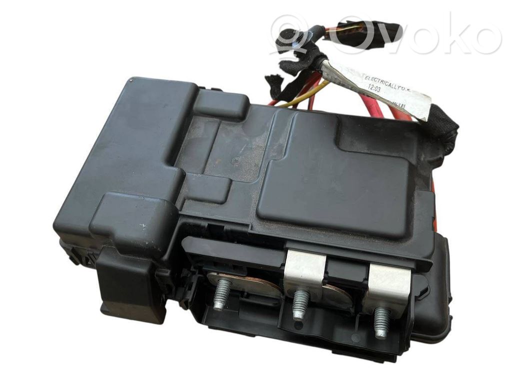 Volvo V60 Fuse module 