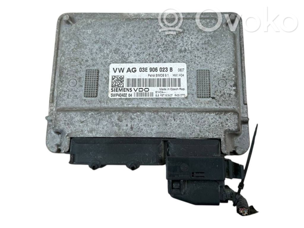 Engine control unit/module   03E906023B,5WP4040204