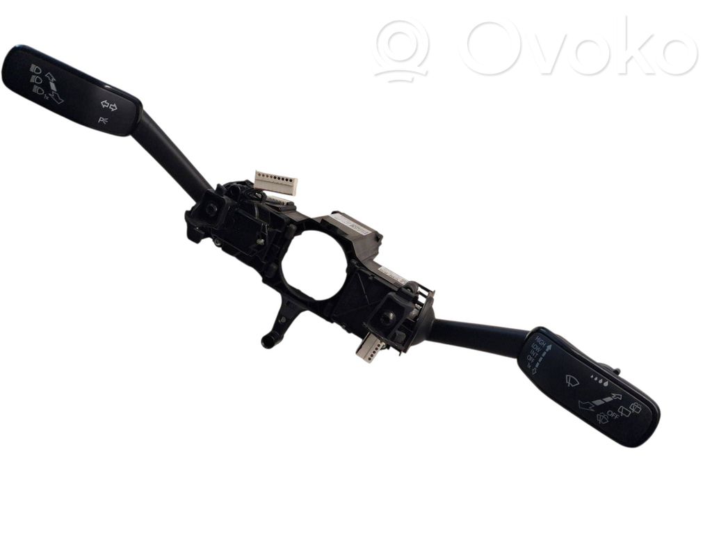 Volkswagen PASSAT B8 Interruptor/palanca de limpiador de luz de giro 