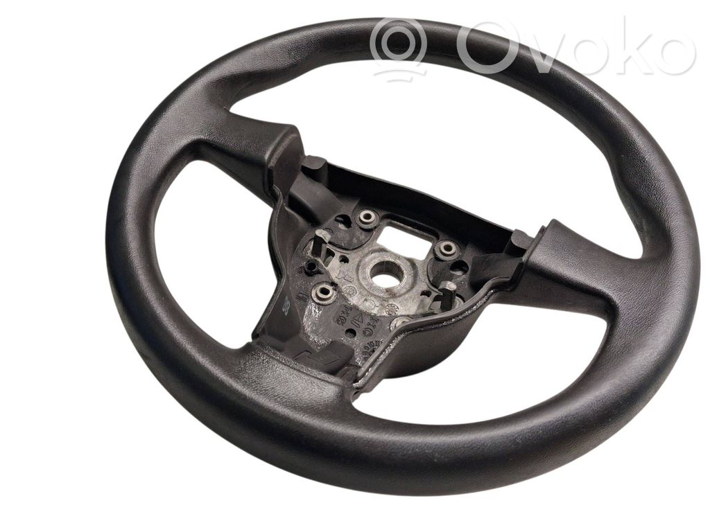 Ohjauspyörä   5P0419091