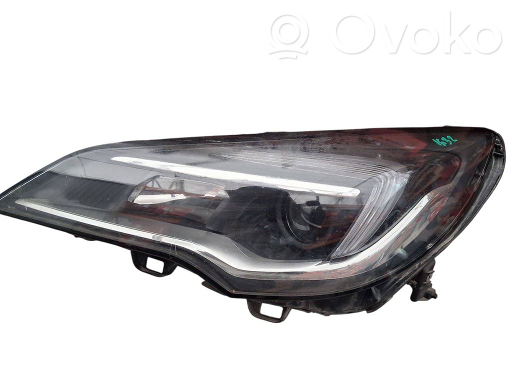 Opel Astra K Headlight/headlamp 