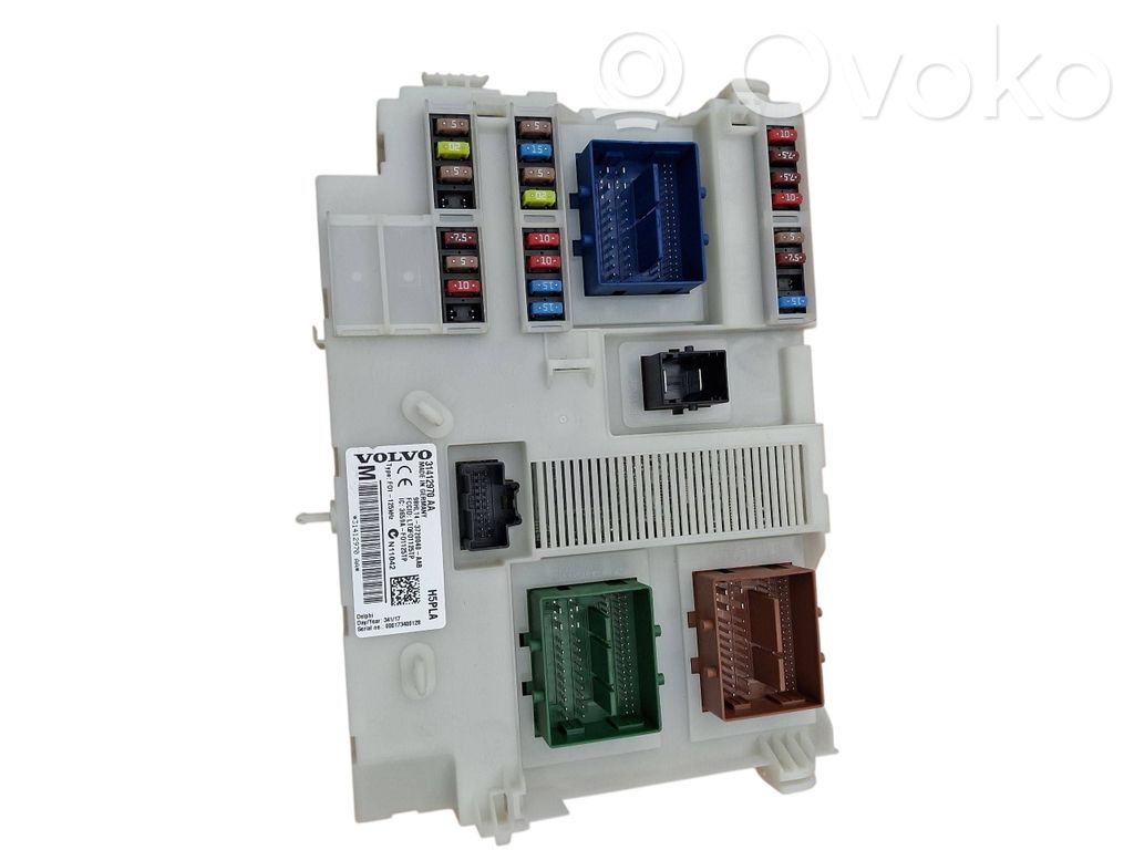 Volvo S60 Fuse module 