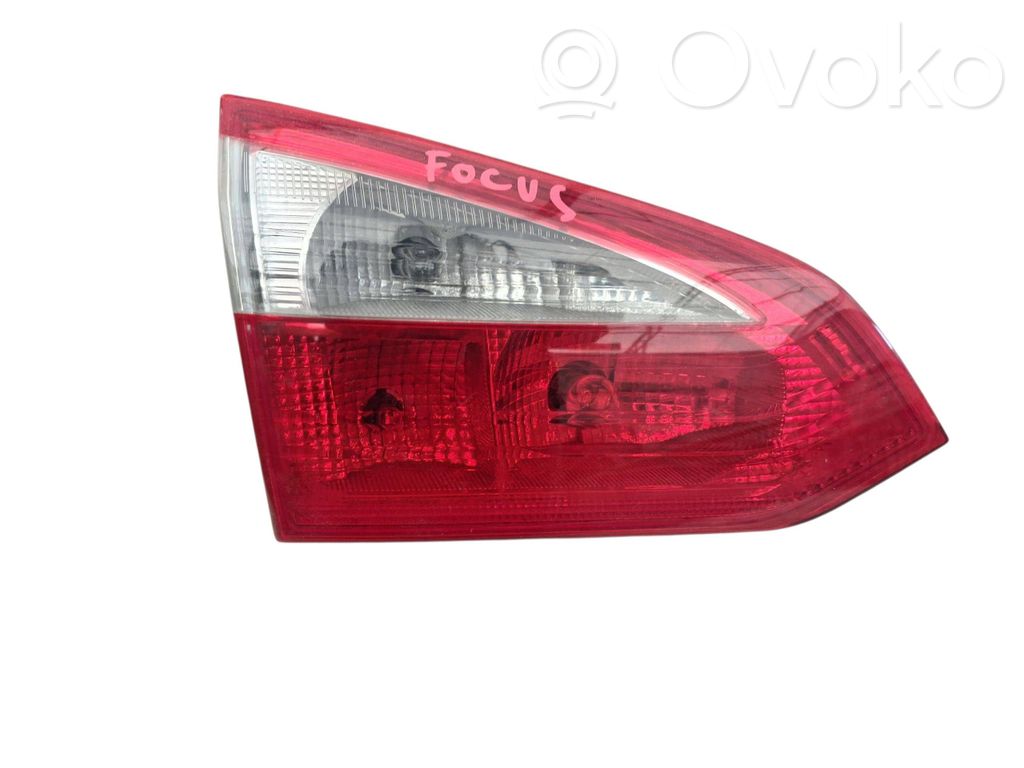 Ford Focus Tailgate rear/tail lights 