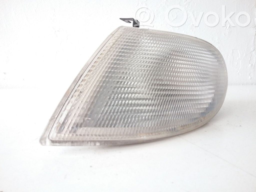 Ford Galaxy Front indicator light 