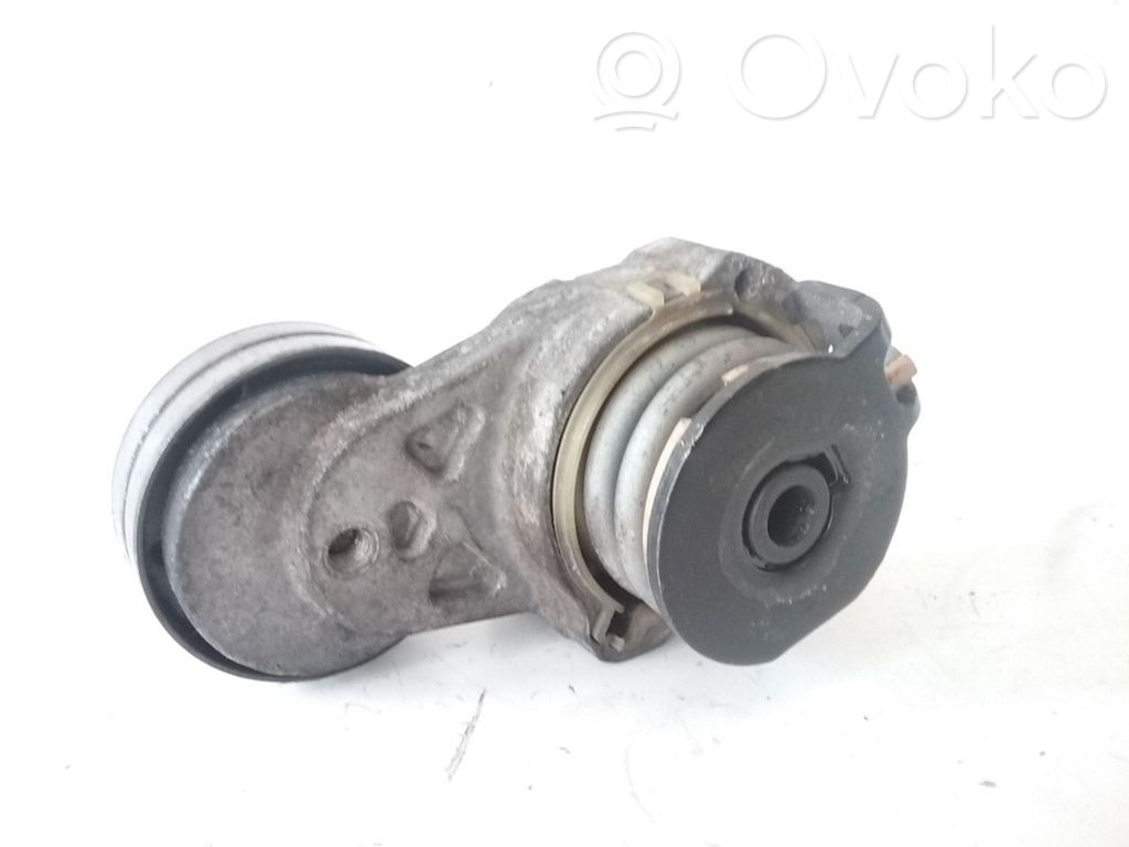 Opel Astra H Diržo įtempėjas 
