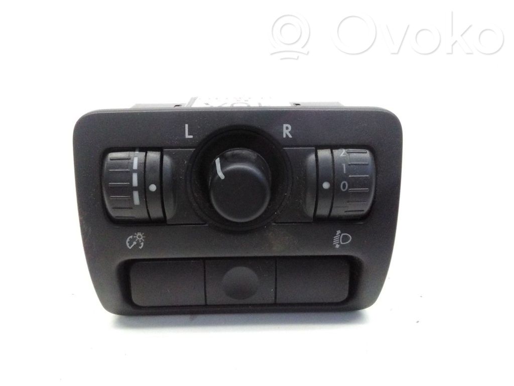 Subaru Legacy Wing mirror switch 
