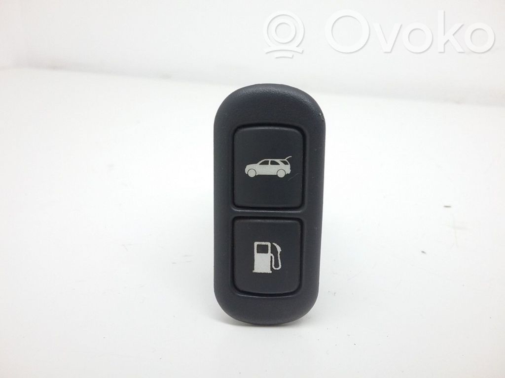 KIA Sorento Fuel tank opening switch 