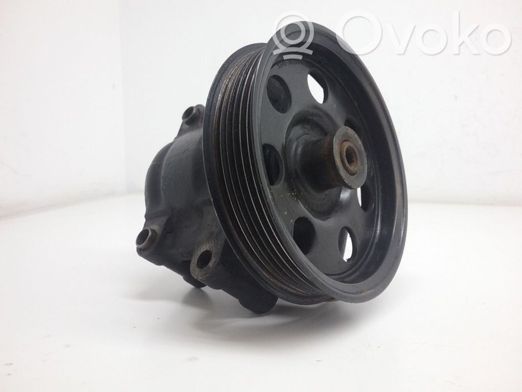 Ford Focus Power steering pump 