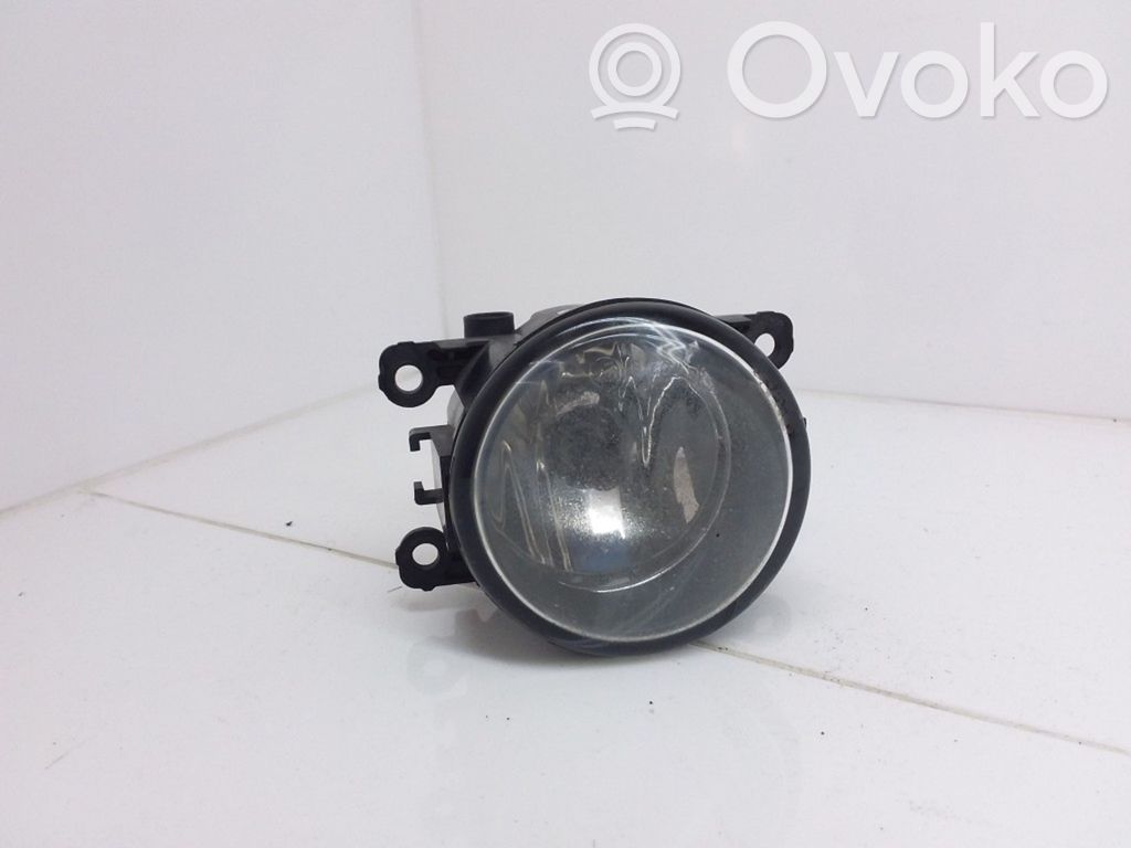 Etusumuvalo   89210094,4R8315200AA