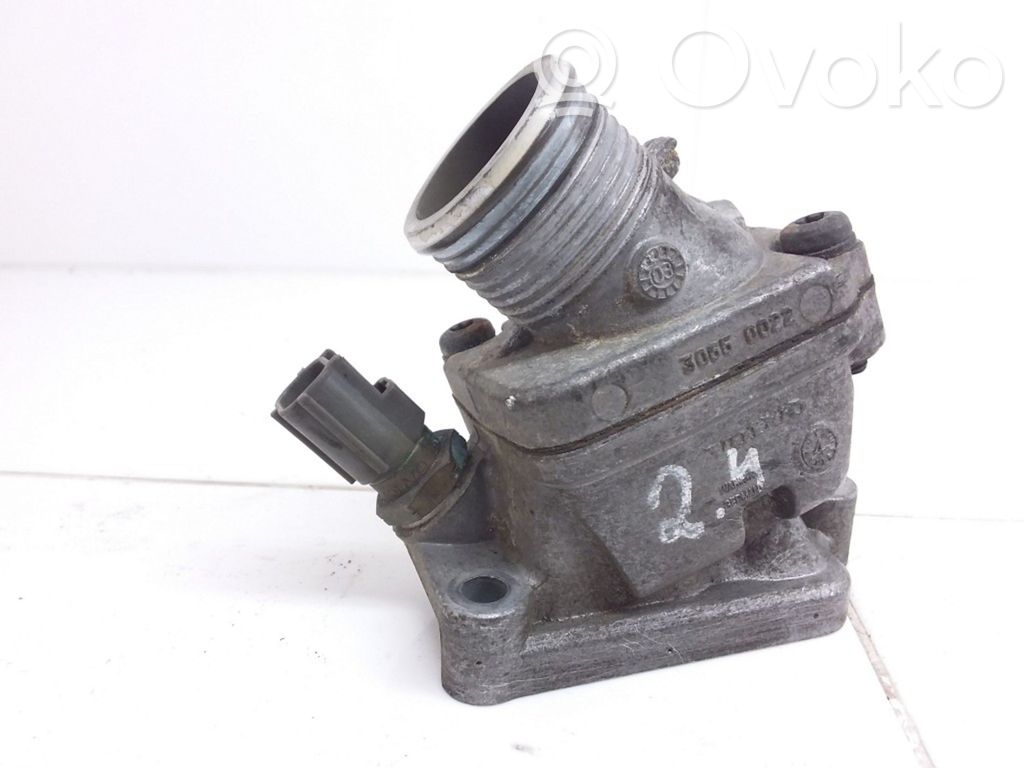 Volvo V70 Termostaatin kotelo 