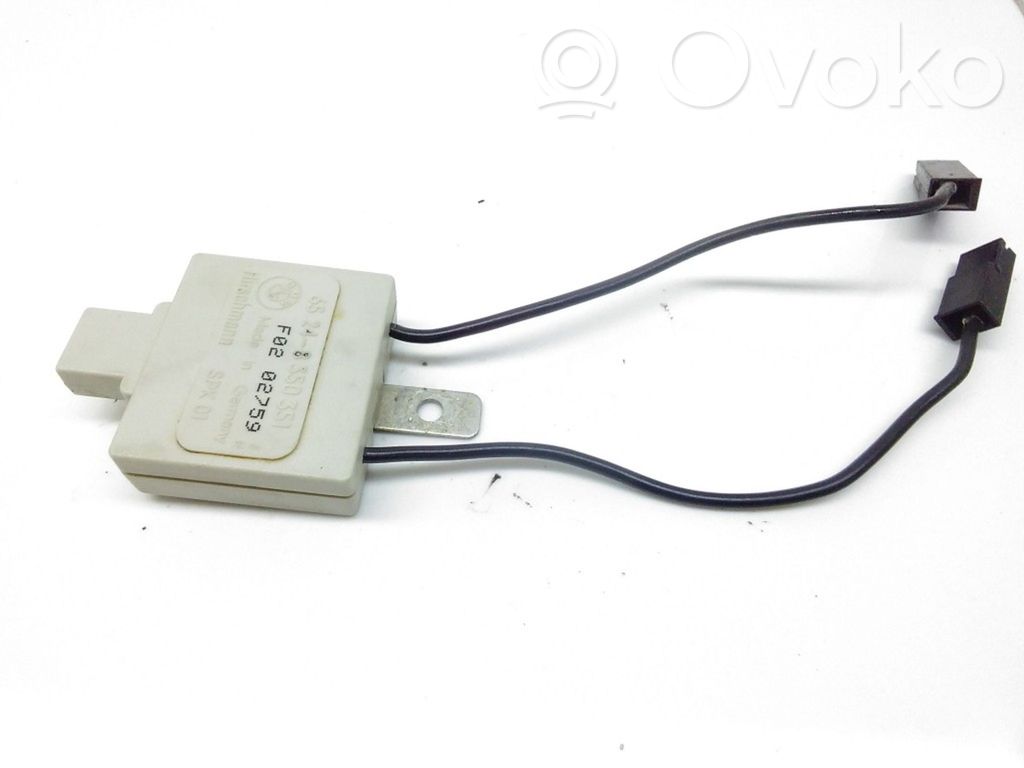 BMW 5 E34 Antenos stiprintuvas 