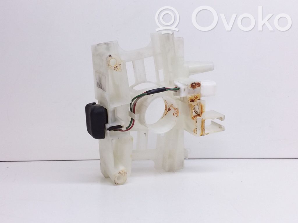Hazard light switch   17B709