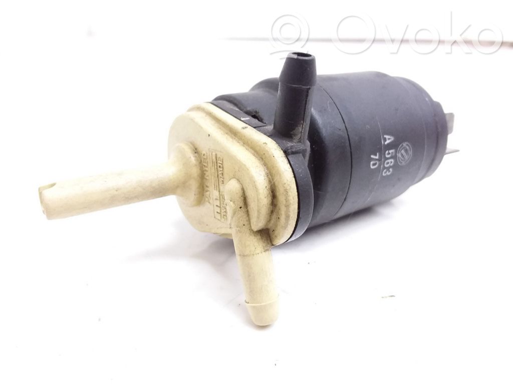 Windscreen/windshield washer pump   A5637D,A563