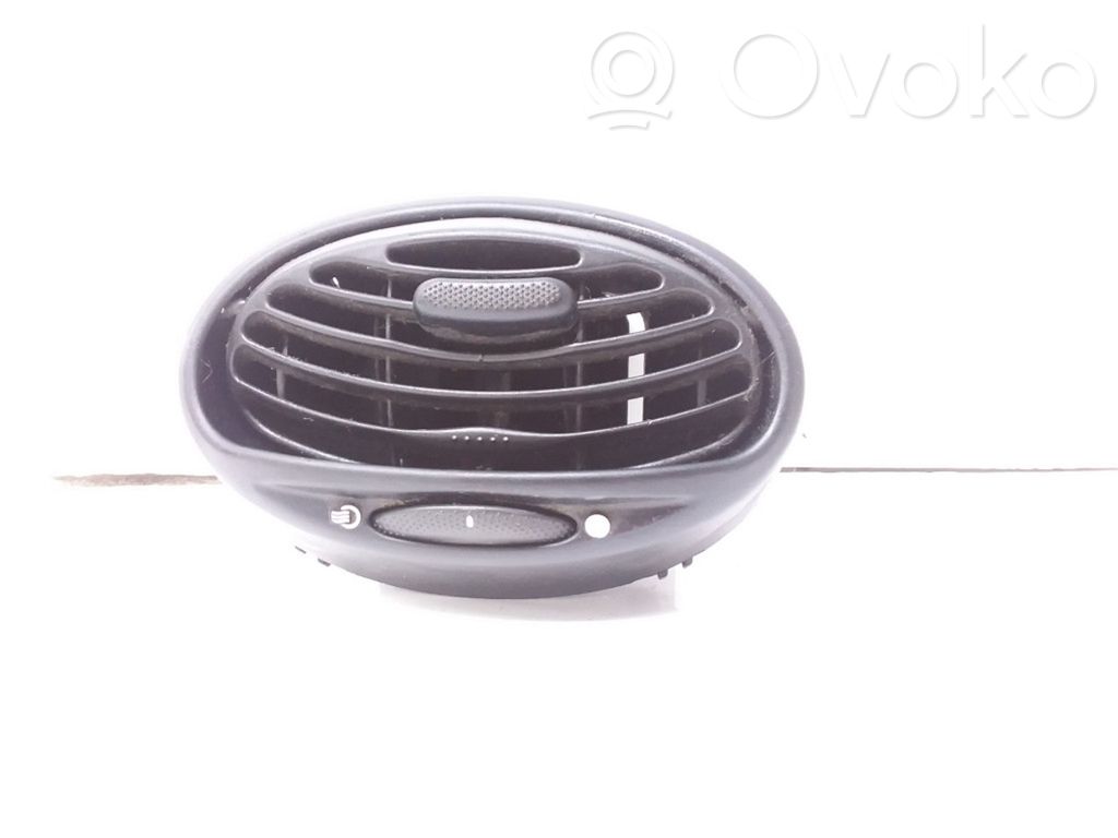 Ford Focus Moldura protectora de la rejilla de ventilación lateral del panel 