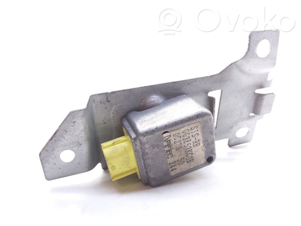Mazda 626 Airbag deployment crash/impact sensor 