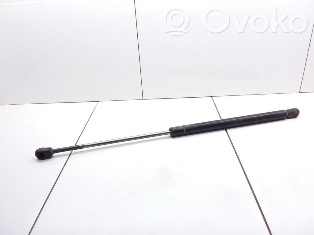 Ford Focus Tailgate/trunk strut/damper 
