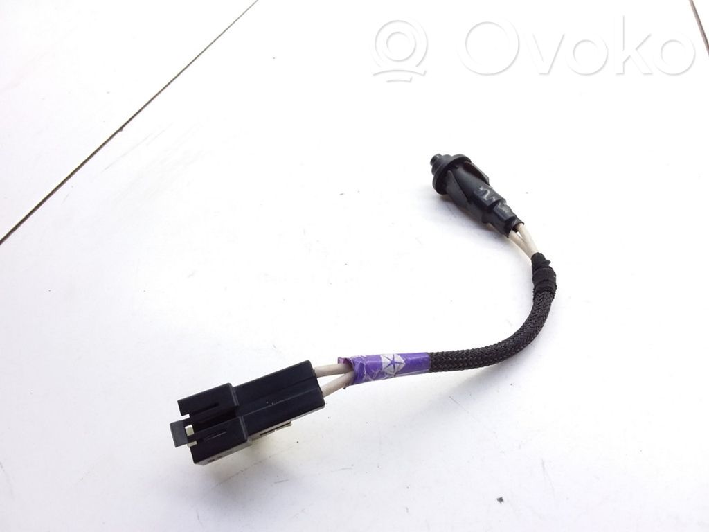 Sensor   04685582AC