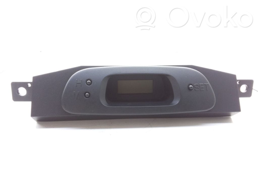 Mitsubishi Carisma Screen/display/small screen 