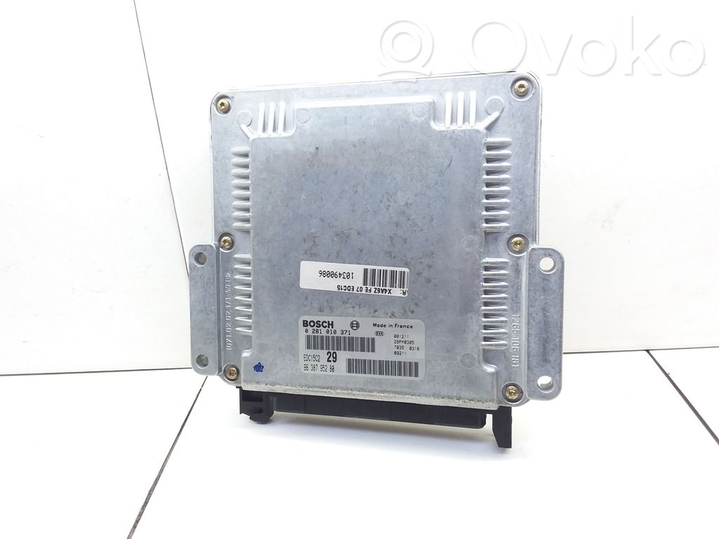 Citroen C5 Engine control unit/module 