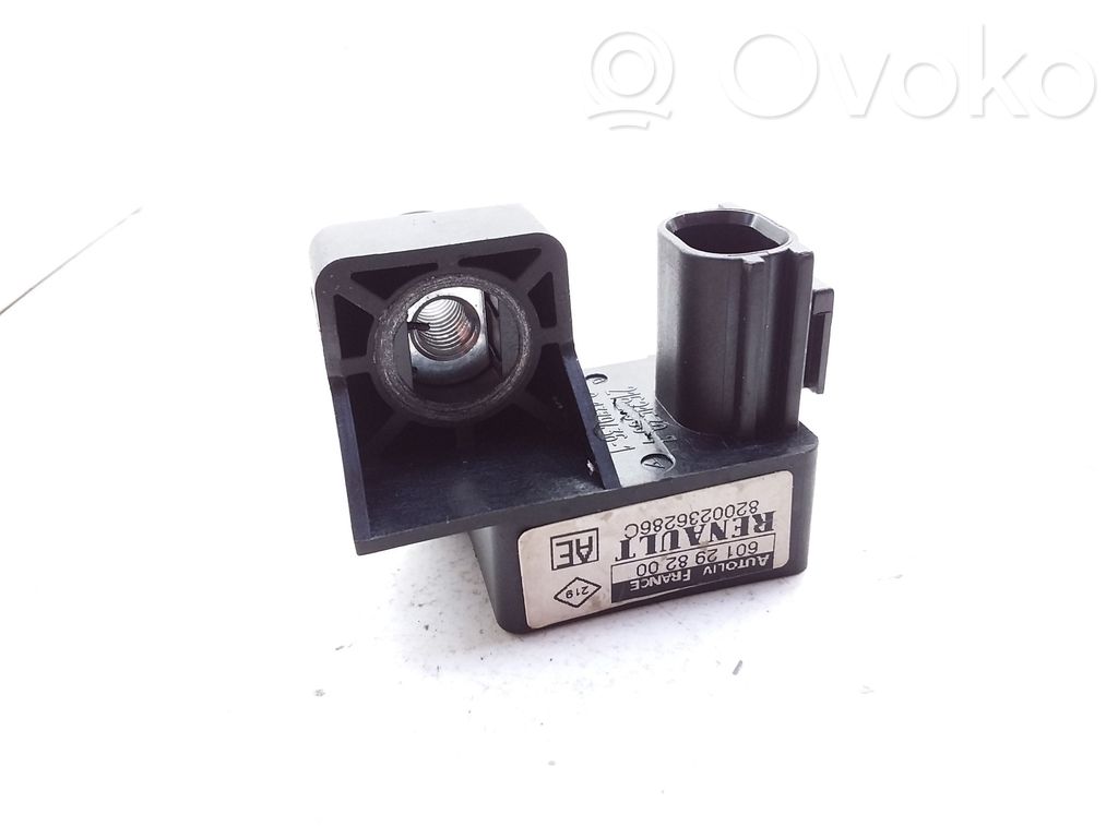 Renault Megane II Sensor impacto/accidente para activar Airbag 