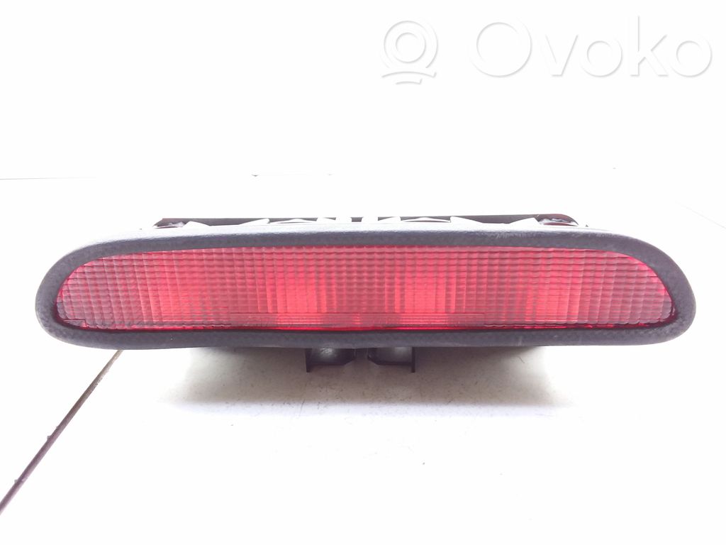 Mercedes-Benz A W168 Trzecie światło stop 