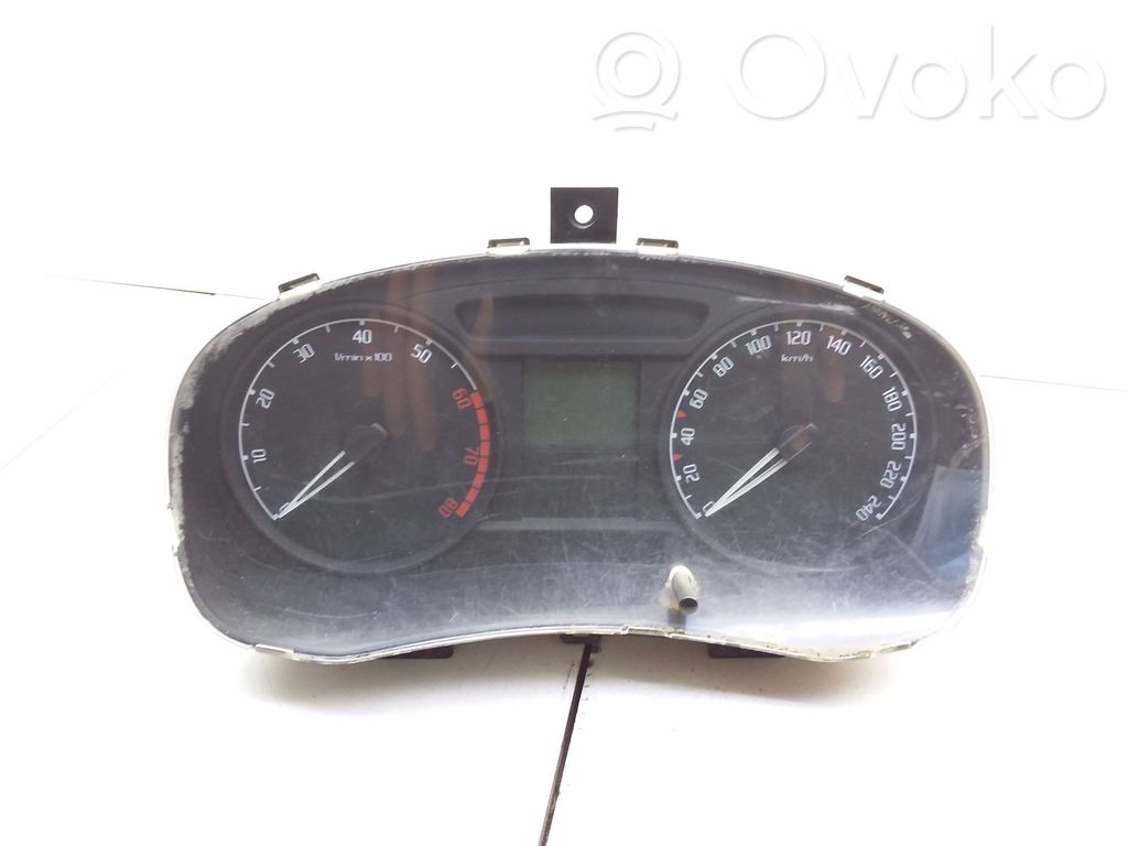 Skoda Praktik (5J8) Speedometer (instrument cluster) 