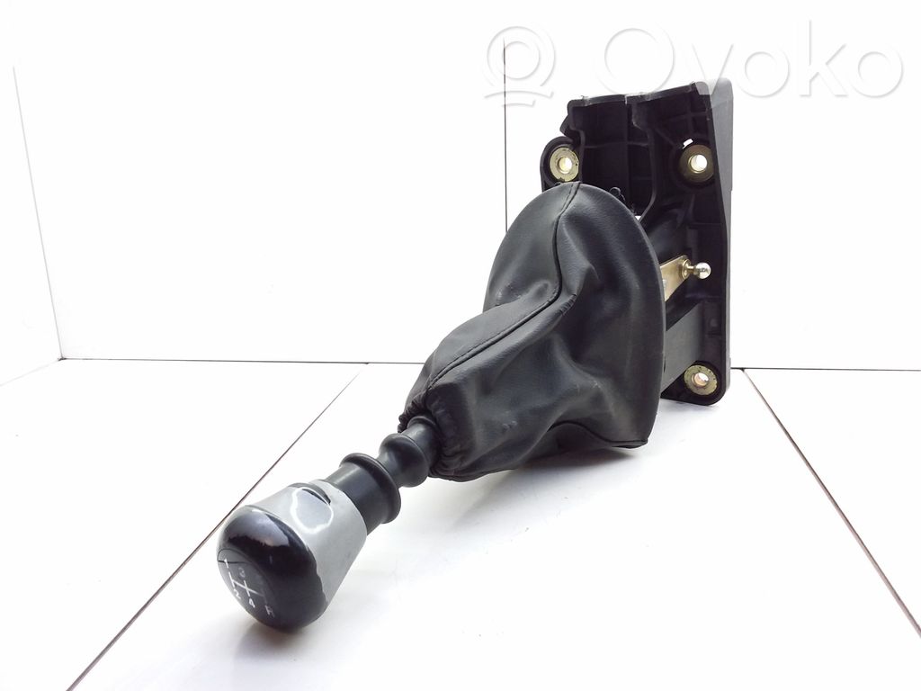 Ford Focus Gear shifter/selector 