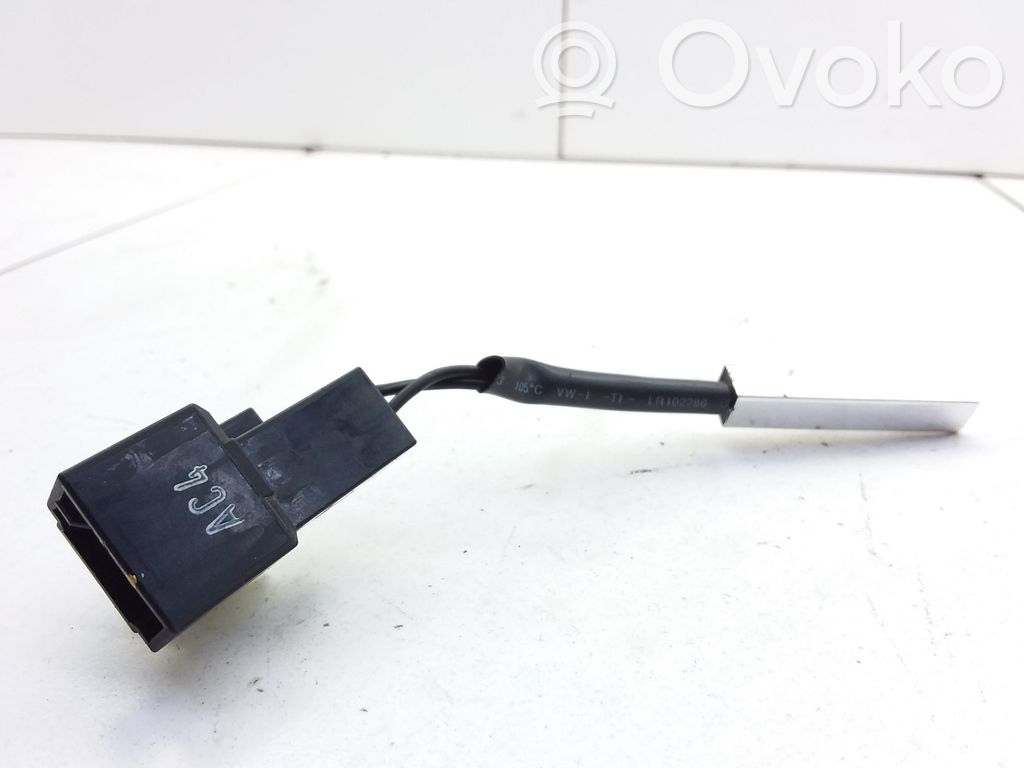 KIA Sorento Oil temperature sensor 