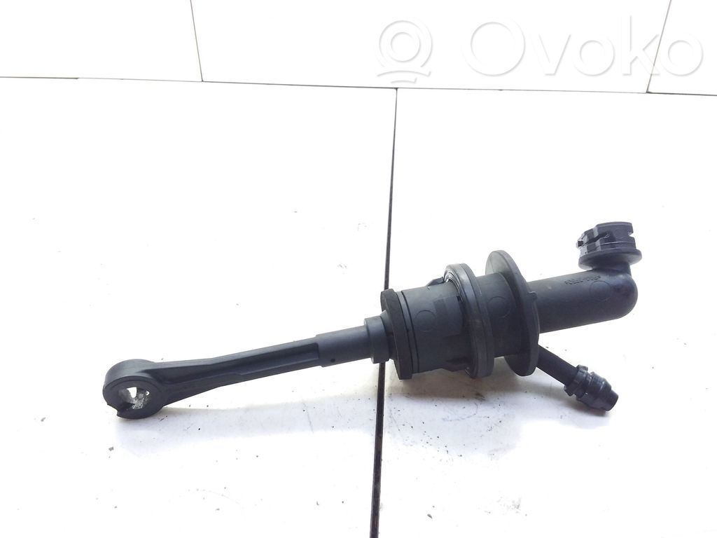 Citroen C5 Kytkimen apusylinteri 