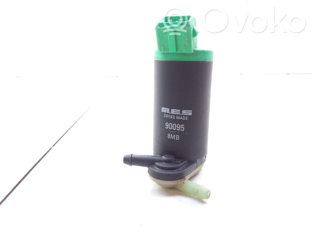 Windscreen/windshield washer pump   8MB,90095