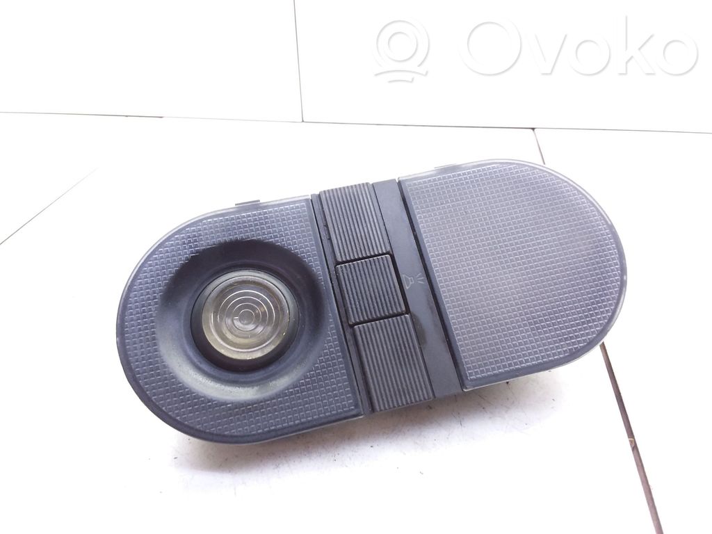 Etuistuimen valo   B032,0845001