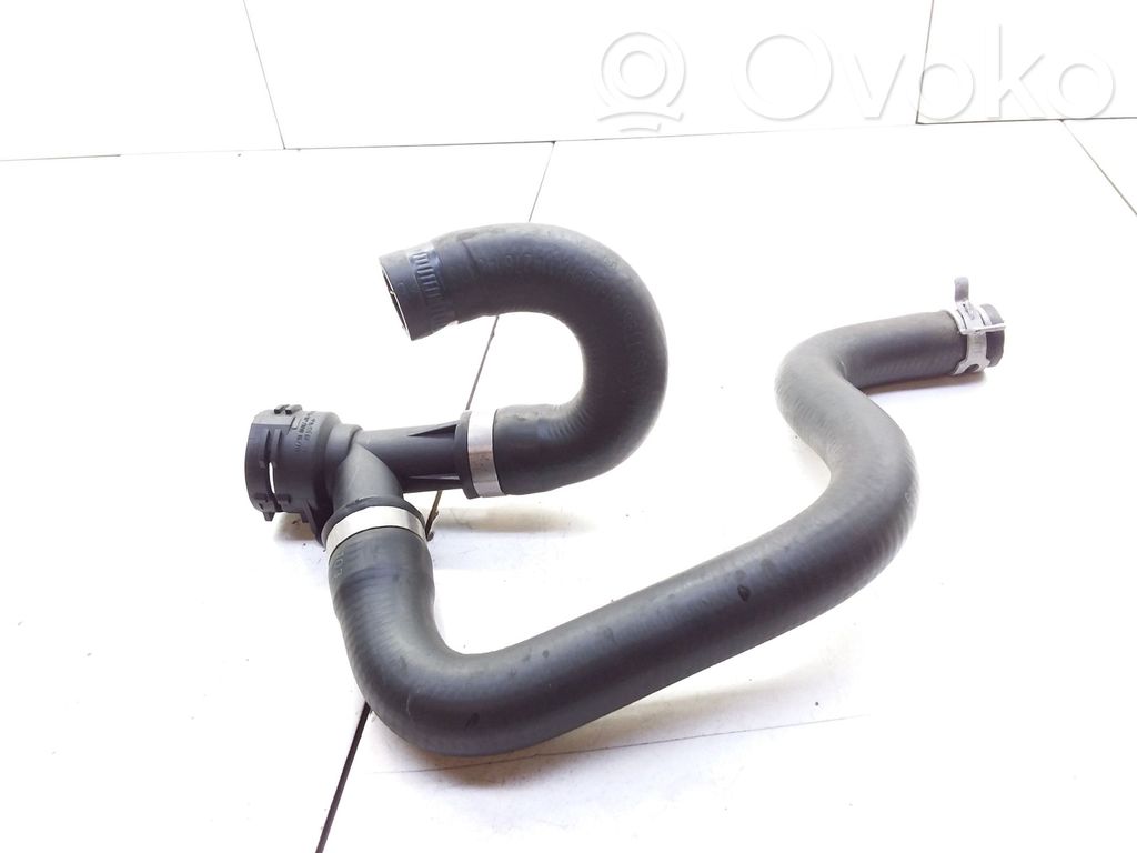 BMW 3 E90 E91 Engine coolant pipe/hose 
