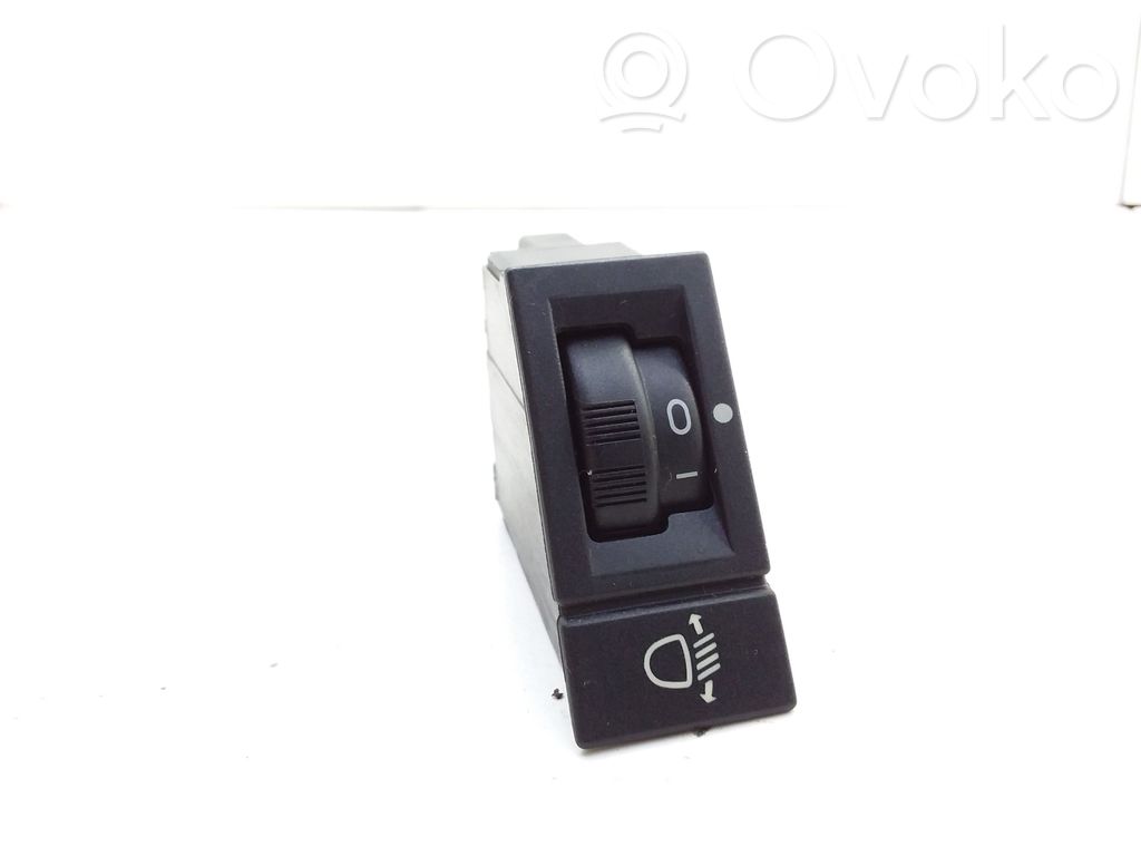Peugeot 607 Headlight level height control switch 