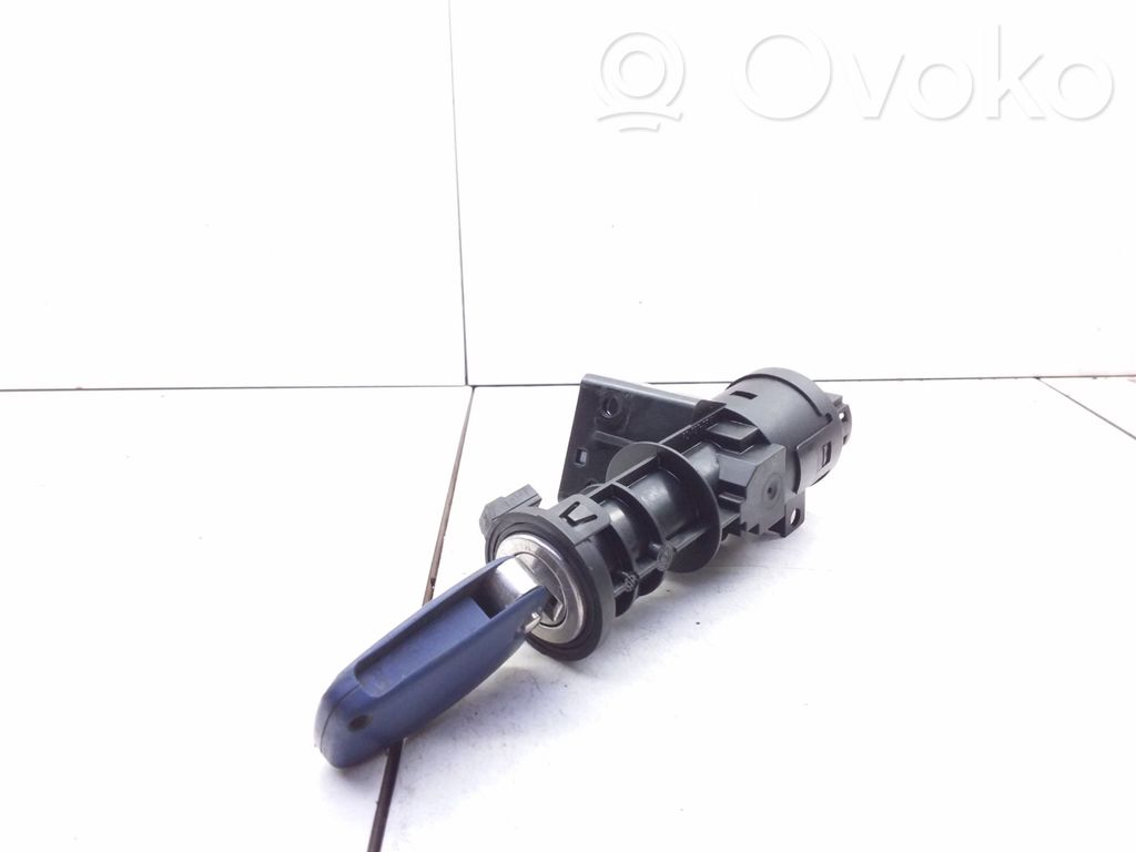 Fiat Stilo Užvedimo spynelė 