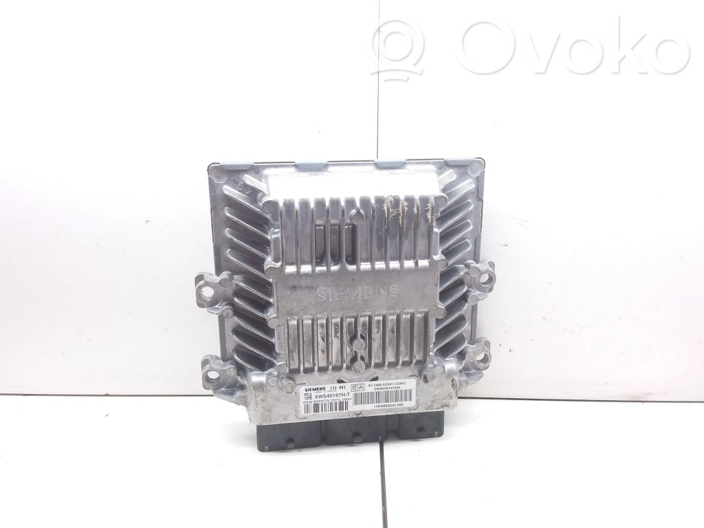 Peugeot 407 Engine control unit/module 