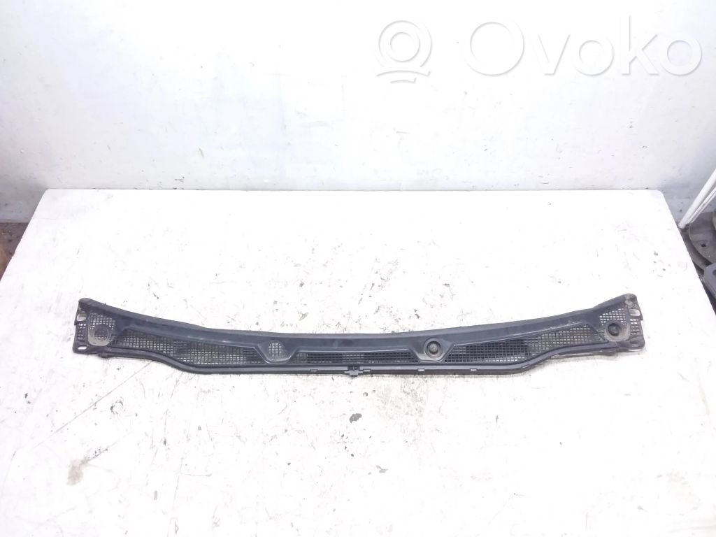 Renault Captur Wiper trim 
