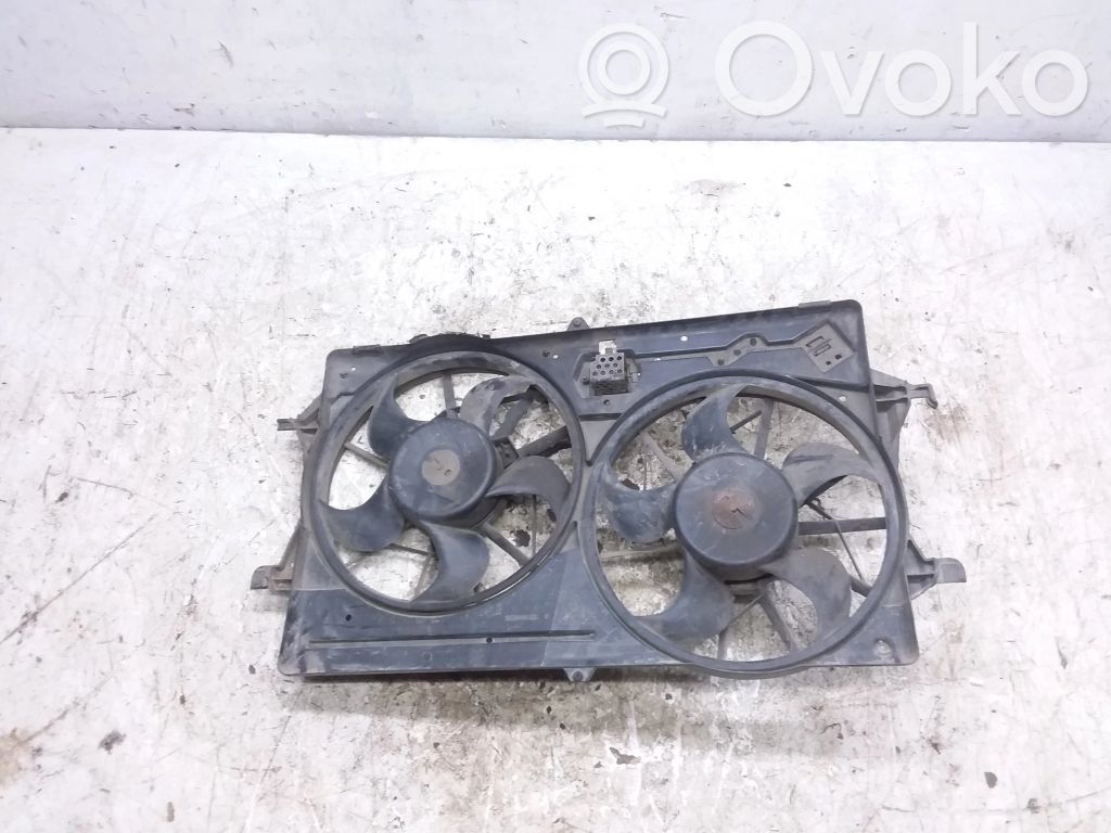 Ford Focus Ventilatoru komplekts 