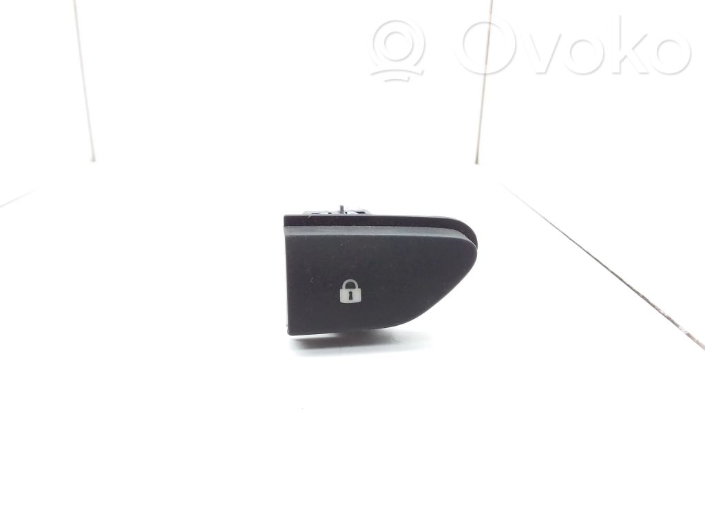 Renault Zoe Central locking switch button 