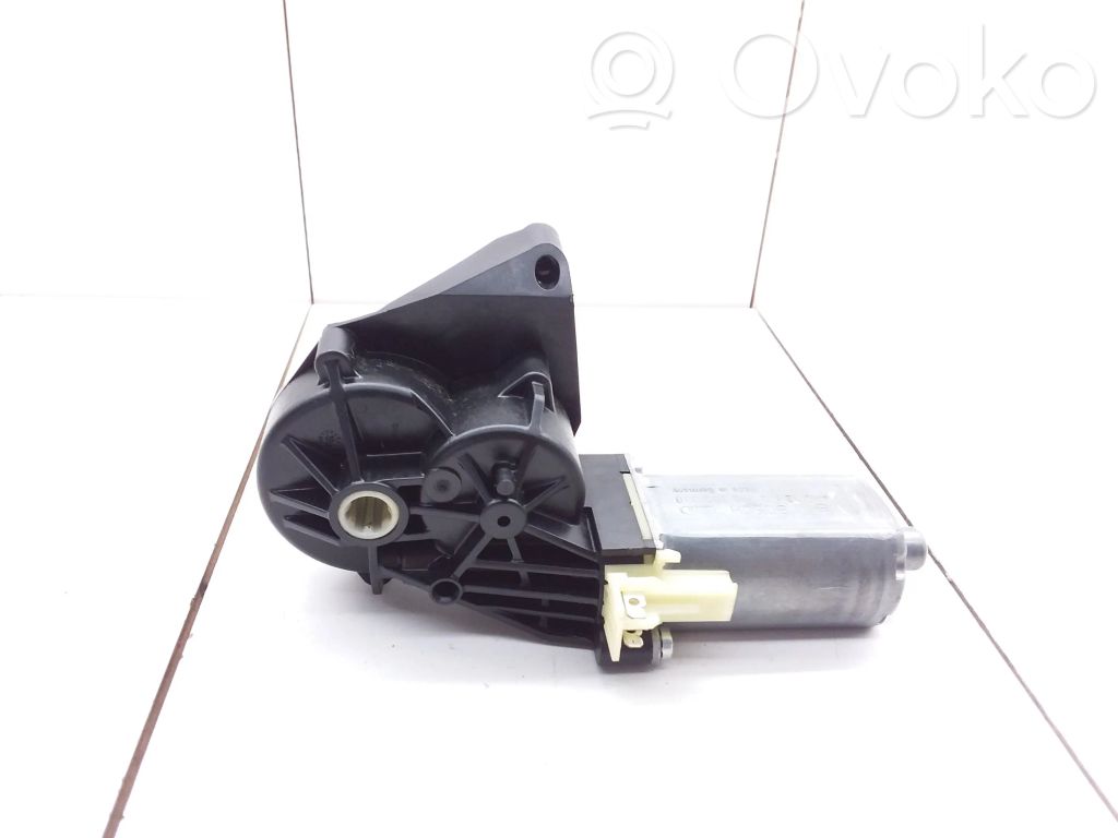 Mercedes-Benz C W204 Motor reglare scaun 
