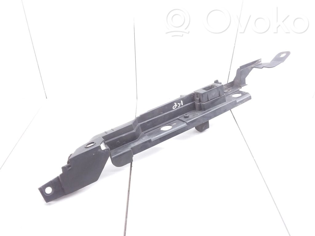 Opel Corsa D Ajovalon kannake 