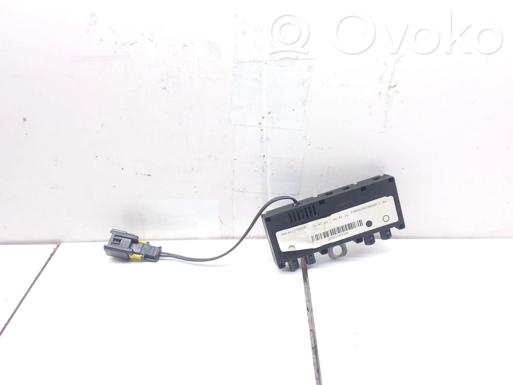 Peugeot 407 Antenos stiprintuvas 