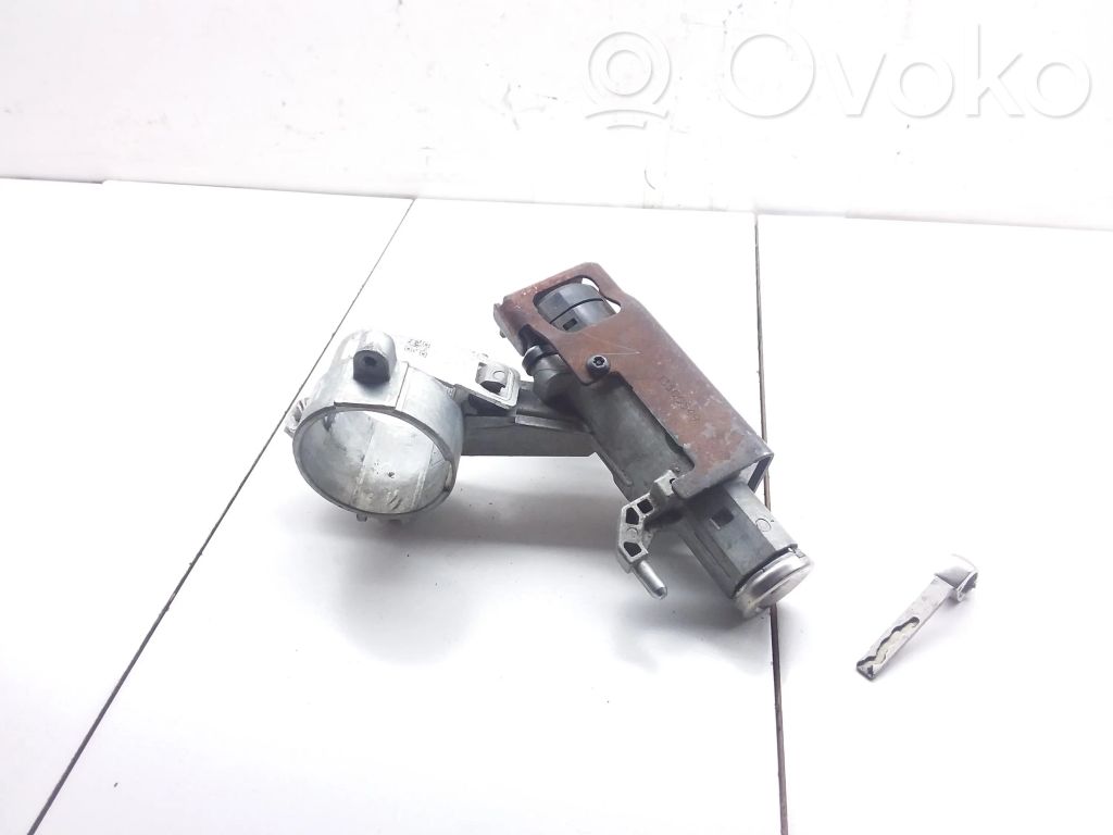 Opel Insignia A Užvedimo spynelė 
