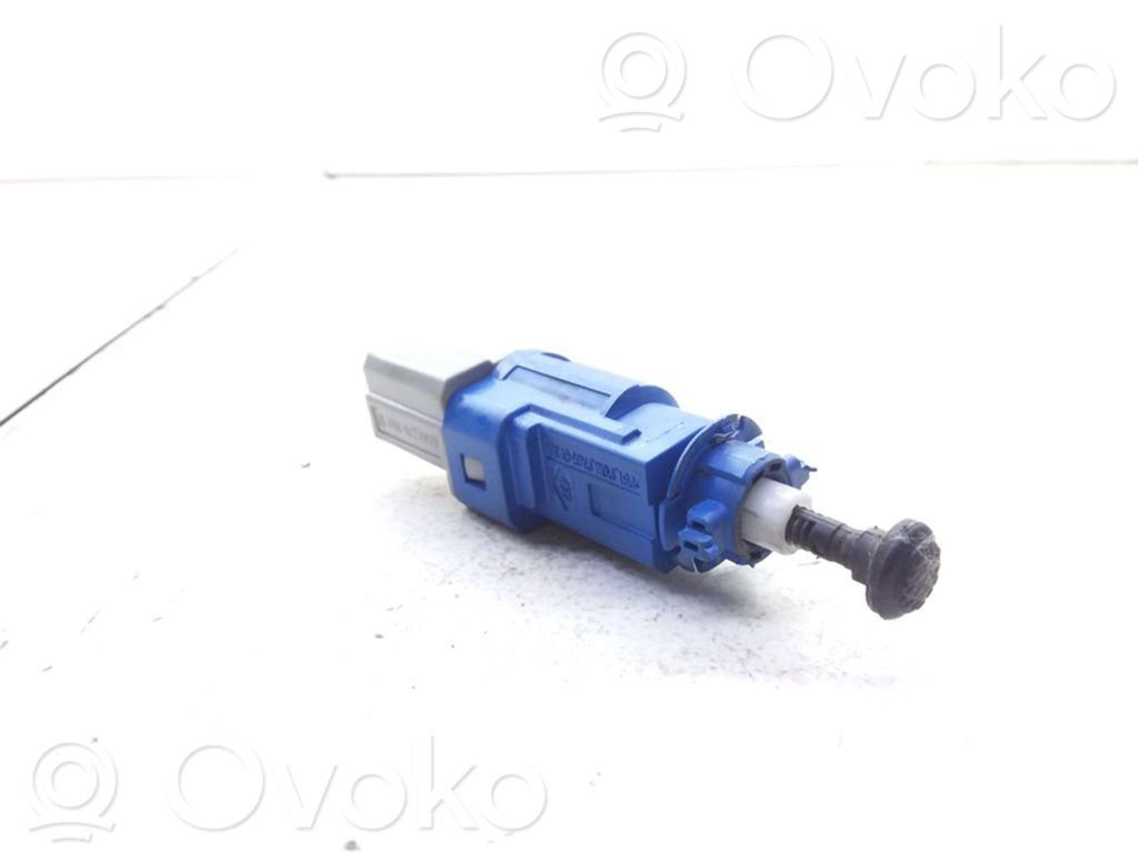Renault Twingo II Clutch pedal sensor 
