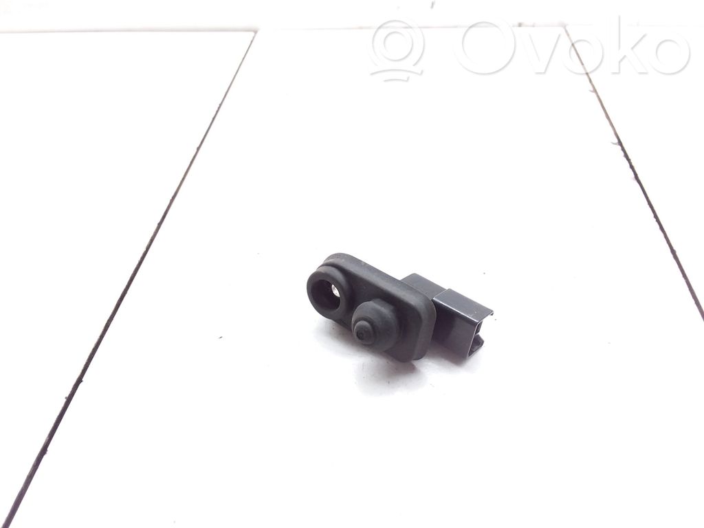 Mitsubishi Outlander Rear door sensor 