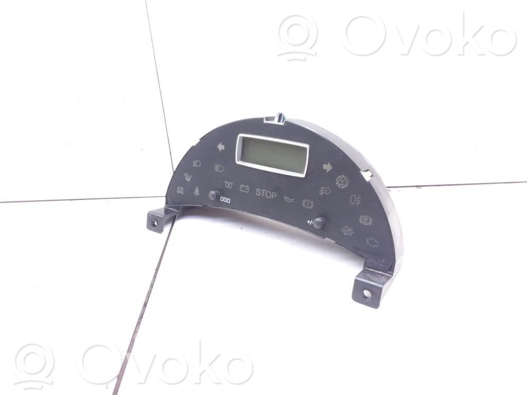 Citroen C8 Nopeusmittari (mittaristo) 