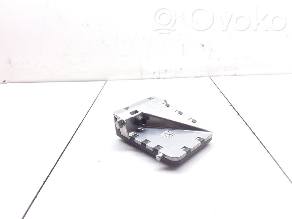 Toyota C-HR I Windshield/windscreen camera 