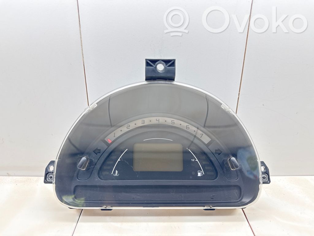 Citroen C2 Geschwindigkeitsmesser Cockpit 